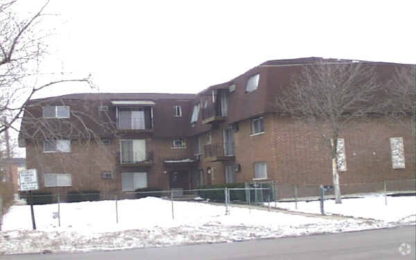 Primary Photo - 7159 W 81st Pl