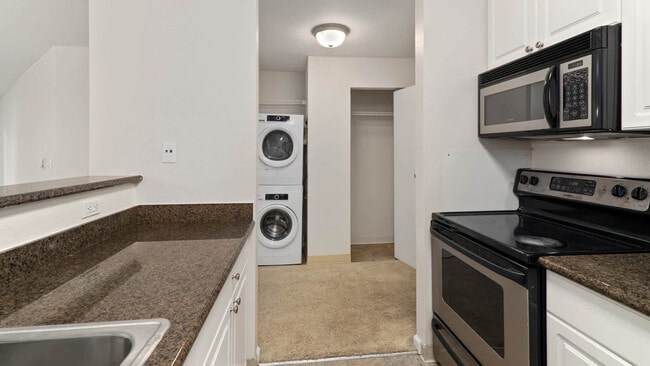 Kitchen with Stainless Steel Appliances - Artistry Emeryville