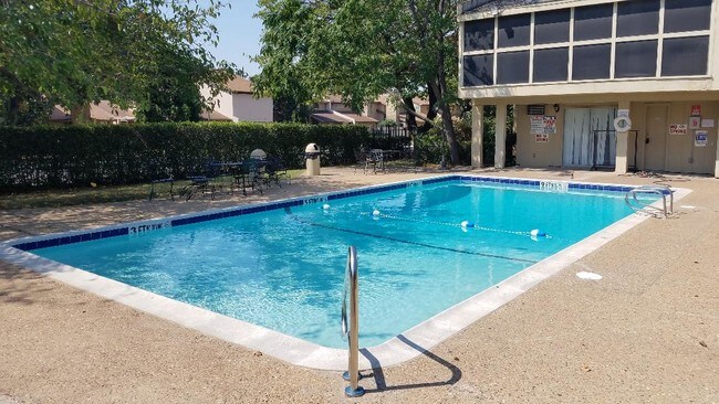Pool - 5831 Harvest Hill Rd