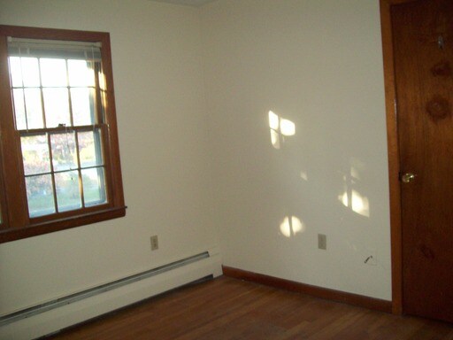 Building Photo - 3 Jersey Dr