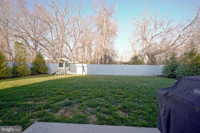 Foto del edificio - 65 Westmont Dr