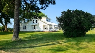 Building Photo - 1480 Co Rd A