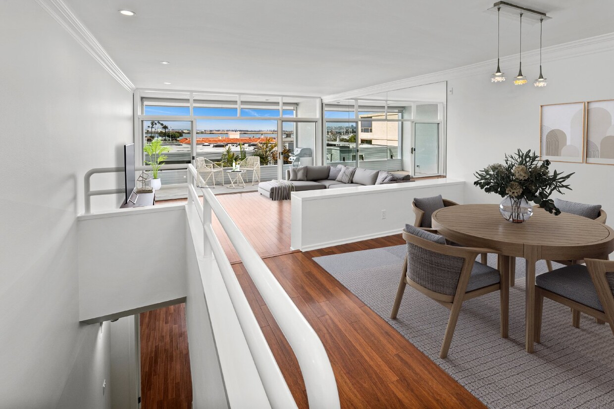 Primary Photo - Exquisite Ocean View 2 Bed Townhome: Luxur...