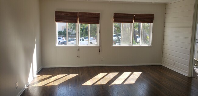 Living Room - 3734 Sawtelle Blvd