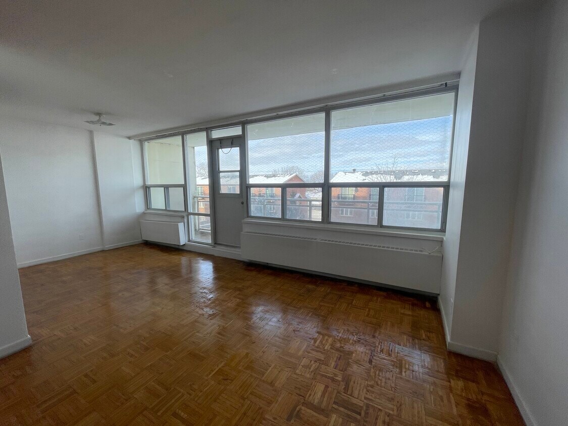 Photo principale - LARGE ONE BEDROOM - FAMILY BUILDING