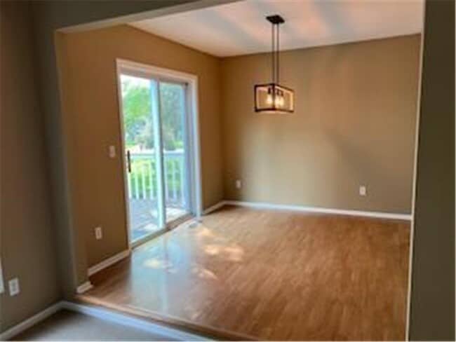 Foto del edificio - 19460 Vine Ridge Rd
