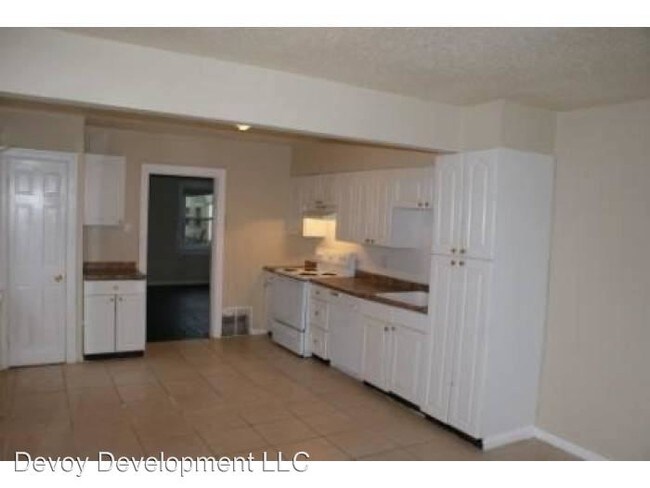 Building Photo - 1009 Northdale Ave