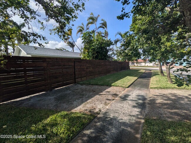 Building Photo - 215 Artemis Blvd