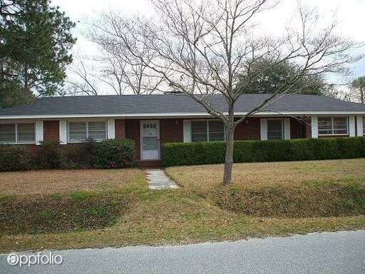 Primary Photo - 3164 Parkwood Dr