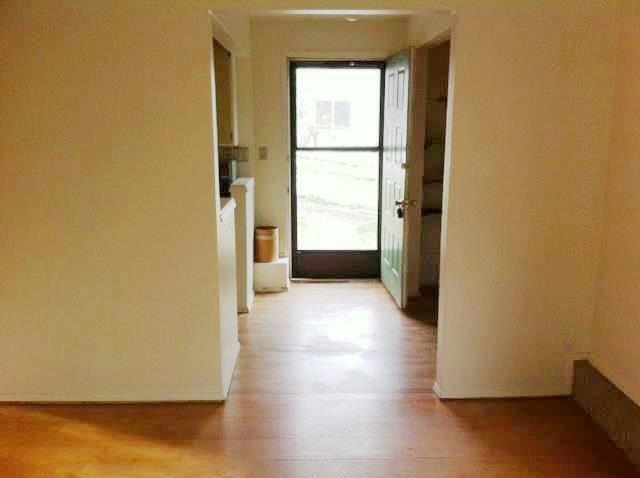 Foto del edificio - Cozy 2 Bed 1 Bath in Upper West Bremerton
