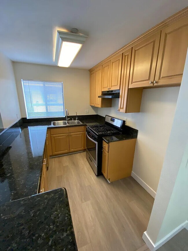 Foto del edificio - 1135 Allen Ave