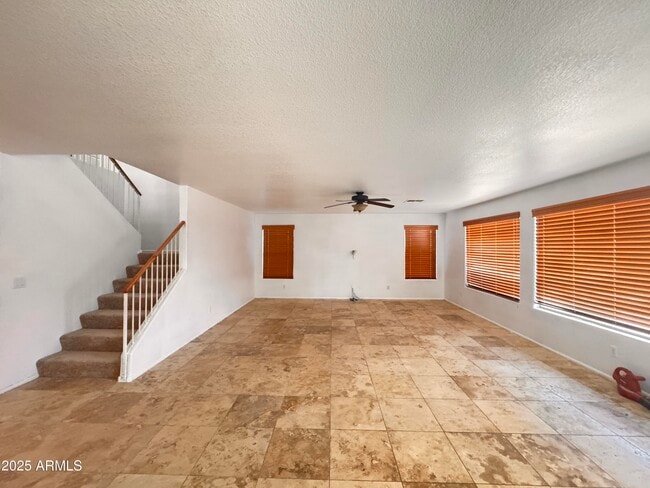 Foto del edificio - 41897 Colby Dr