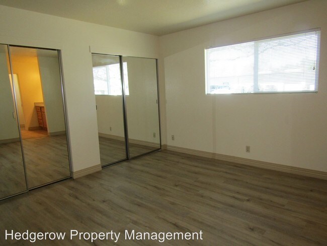 Building Photo - 4064-4074 Byway E