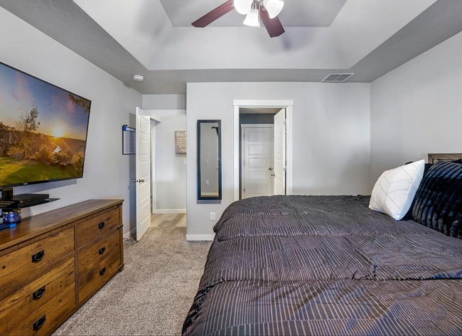 Building Photo - 3 bedroom, 2 bathroom House In Jerome, ID