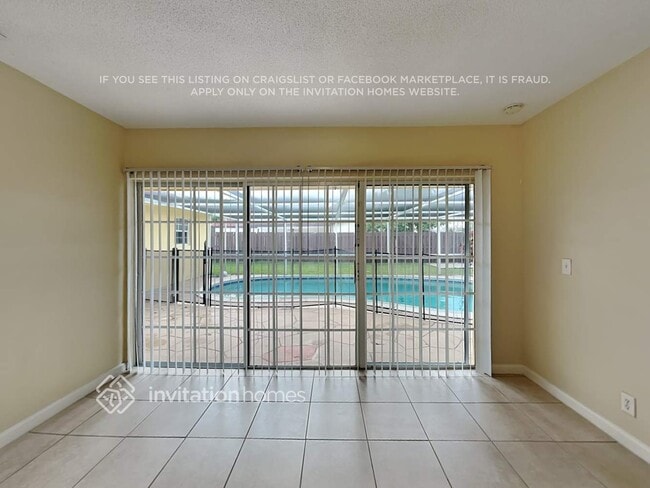 Foto del edificio - 7512 NW 40th Pl