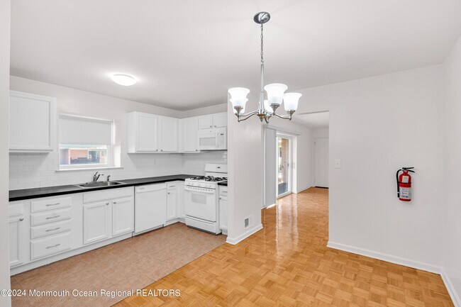 Building Photo - 151 Spring Lake Garden Ct