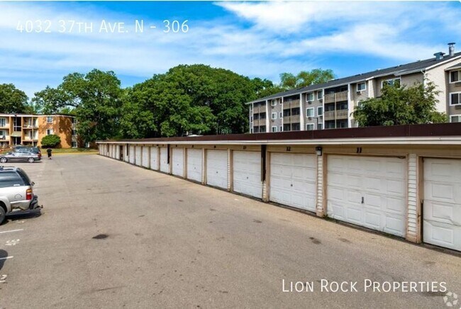 Building Photo - Pet-Friendly Bliss: Upgrade to a 2-Bedroom...