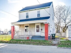 Building Photo - 323 Belden Ave SE