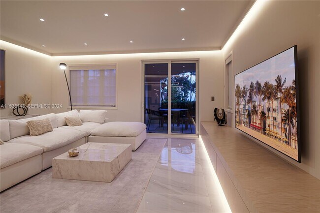 Foto del edificio - 19115 Fisher Island Dr