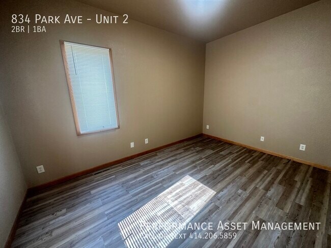 Building Photo - Cozy 2 bedroom apartment in Racine