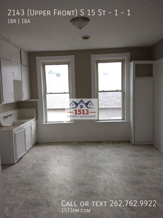 Foto del edificio - 2143 S 15th St