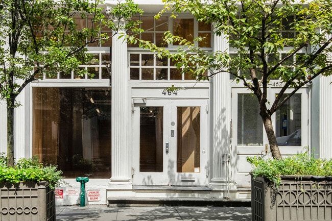 Building Photo - 464 Broome St