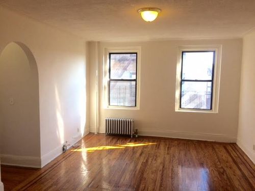 Foto del edificio - 4309 40th St