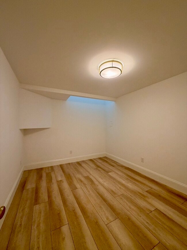 Building Photo - 1249 Kearny St