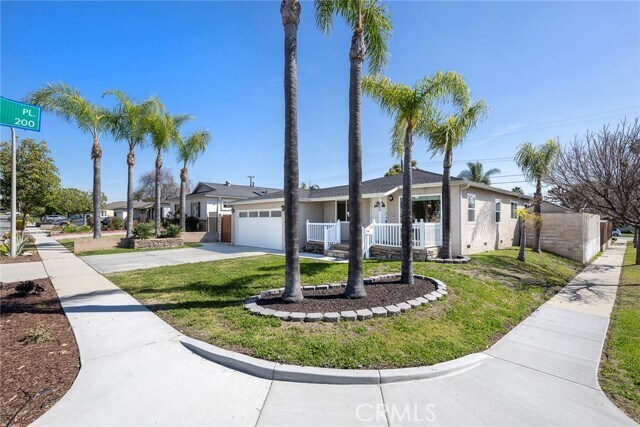 Foto del edificio - 620 Pepperwood Dr