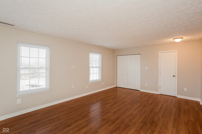 Building Photo - 2806 Lullwater Ln