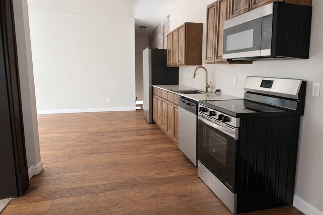 Photo - 10216 Viscount Dr House