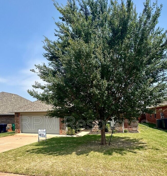 Photo - 6705 NW 159th House