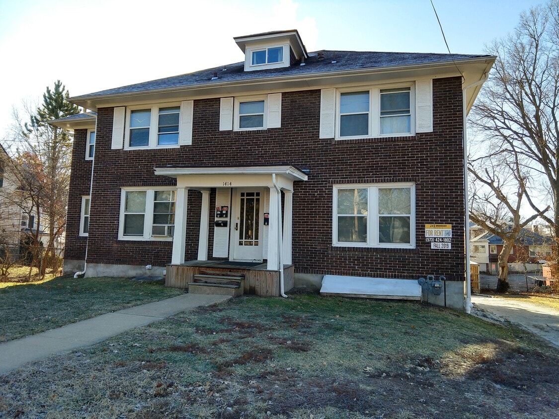 Primary Photo - 1414 Wilson Ave