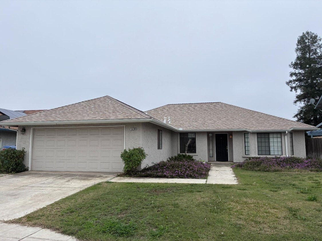 Foto principal - 1430 Fir Ave