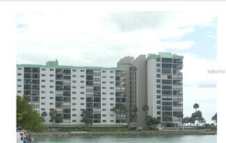 Building Photo - 7150 Sunset Way