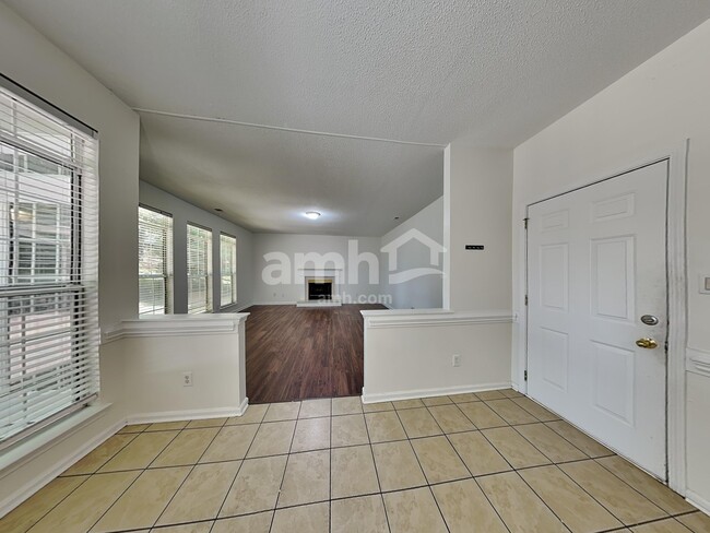 Foto del edificio - 14701 Pomerol Ln