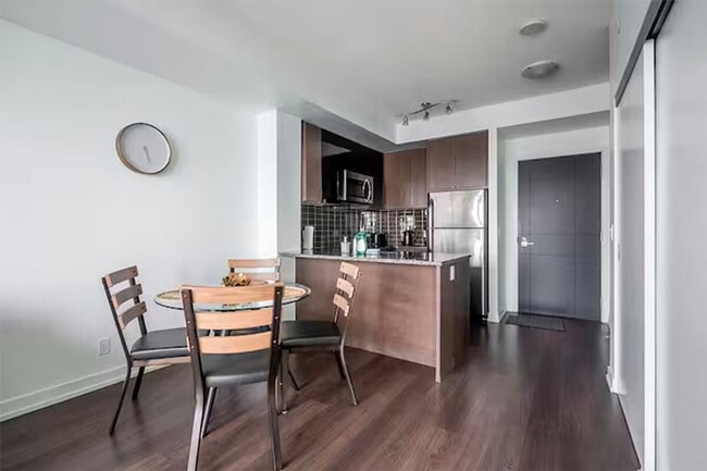 Building Photo - 45 Dunfield Ave