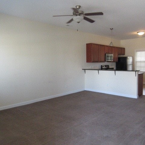 Building Photo - Charming 2 Bedroom Townhouse - 312 Burley ...