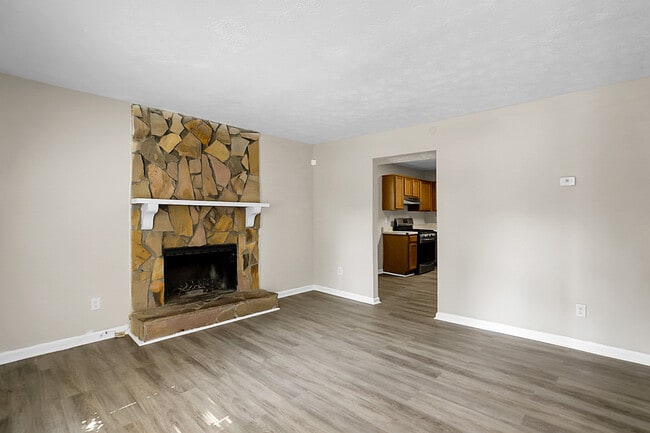 Photo - 1229 Creek Forest Ct NW House