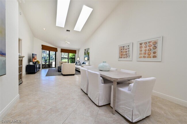 Foto del edificio - 6631 Trident Way