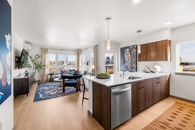 Cocina moderna - 110 Roy Apartments
