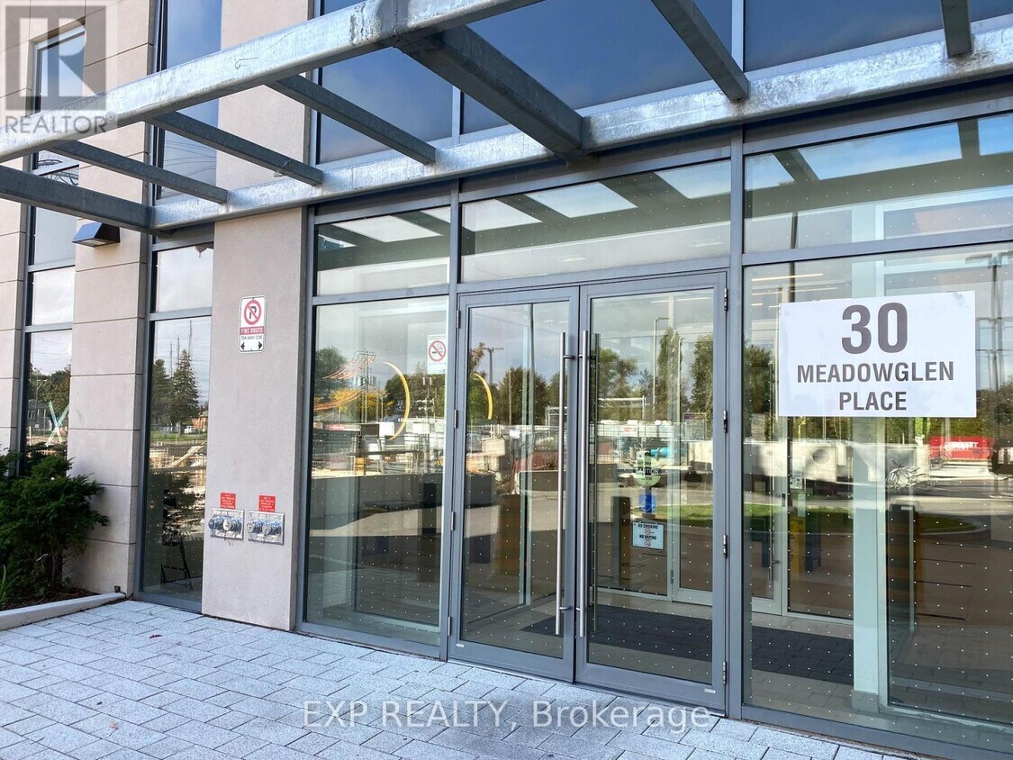 Photo principale - 30 Meadowglen Pl