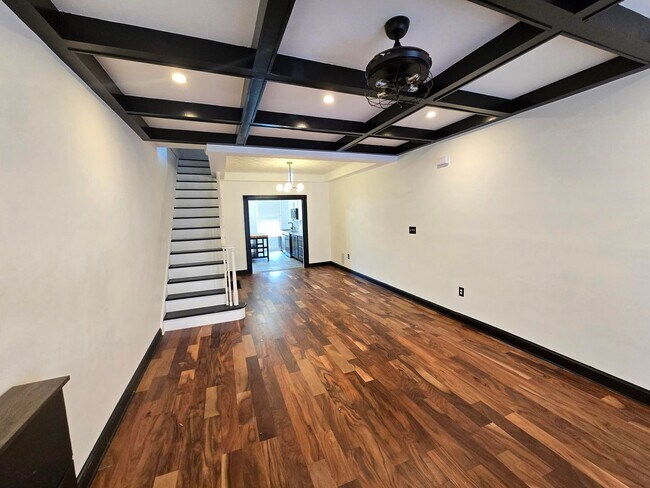 Foto del edificio - Beautiful 3 Bedroom 2 Bathroom East Baltim...
