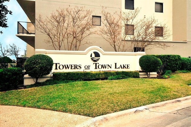 Foto del edificio - 40 N Interstate Hwy 35