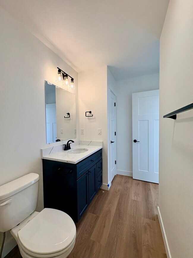 Building Photo - 6740 W Lilly Pad Cir