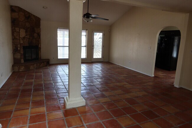Building Photo - 1674 Donna Caponi Ln