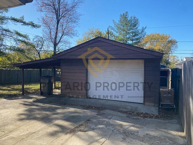 Foto del edificio - $500 OFF Move-In Special!! Charming 3-Bedroom Ranch with Basement & Garage – East Side Gem, Avail...
