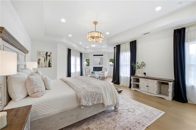 Foto del edificio - 4510 Hawthorn Cir