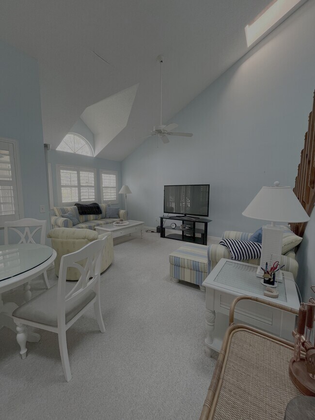 Foto del edificio - 1924 Westminster Cir