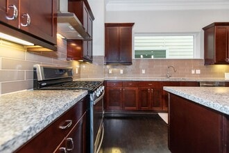 Building Photo - 5637 Kiam St